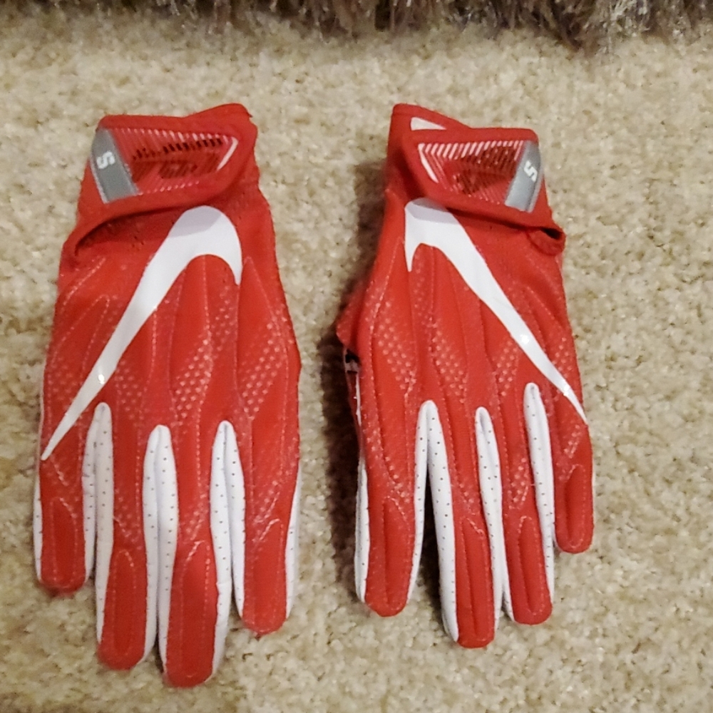 Mens Football Gloves